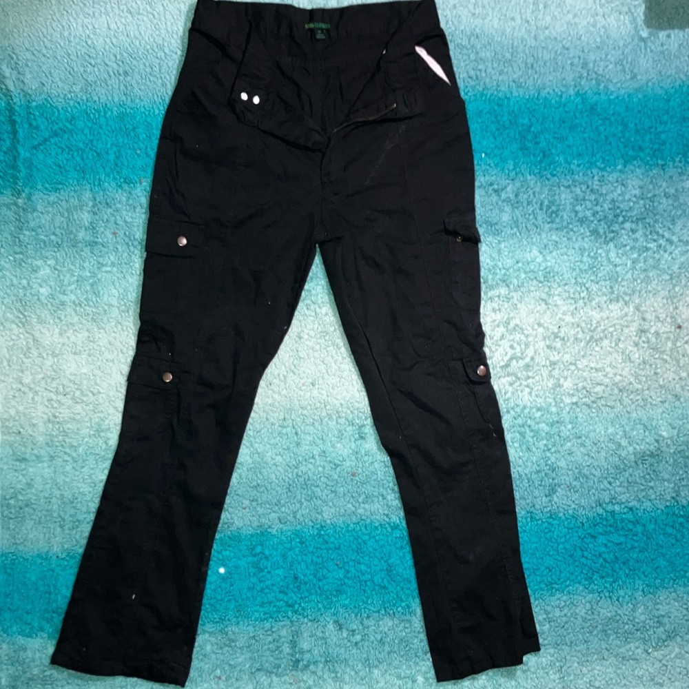 Black Cargo Pantss
